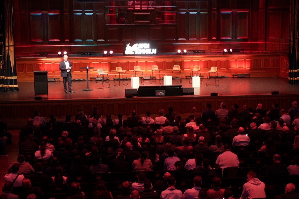 A keynote on the main stage, Melbourne Town Hall